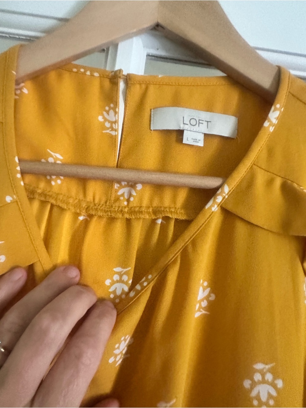 LOFT Mustard Yellow Printed Ruffle Shoulder Camisole - Picture 2 of 4